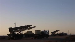 انهدام شبیه‌ ساز پایگاه هوایی پالماخیم اسرائیل با موشکهای عماد و قدر سپاه