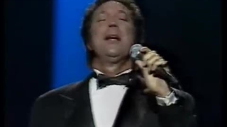 Tom Jones - A boy from nowhere live at the Palladium