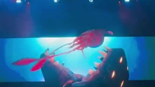 پارتی‌کلاب_مانیتور‌چند‌بعدی