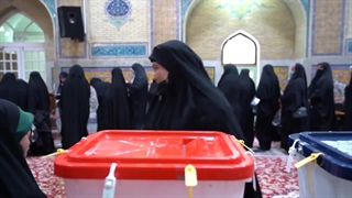 جشن حضور انتخاباتی زائران در صحن های حرم مطهر رضوی - اسفند 1402