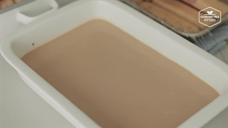 دسر رول توت فرنگی