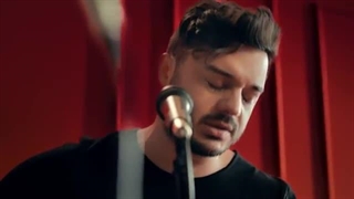 آهنگ ترکی الیاس یالچینتاش و اجه مومای  Ece Mumay & İlyas Yalçıntaş - Şahit