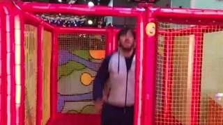 ادونچر پارک و ترامپولین پارک کوروش ستاری تهران