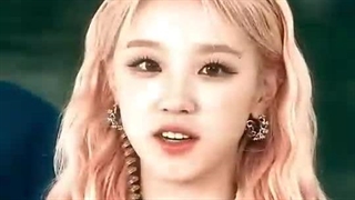 ᶜᵉˡᵉᵇʳⁱᵗʸ-ʸᵘqⁱ