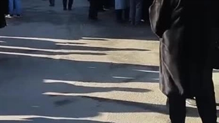 صف کیلومتری دریافت گوشت دولتی در تهران!