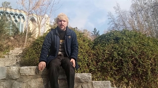 دروغ گفتن در بازیگری   بادیلنگویج  زبان بدن  فرد دروغگو.  مدرس: بهمن جولائی