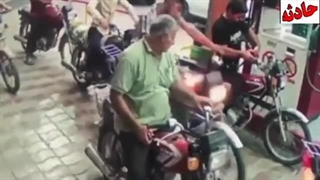 آتش سوزی موتور در پمب بنزین