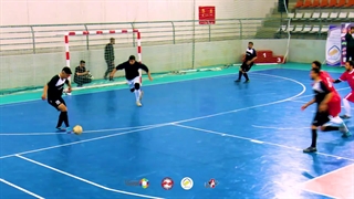 نمونه کار ( خلاصه بازی های گروهی فوتبال مداحان )