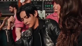 V " Fri(end)s "/ادیت از موزیک ویدیو تهیونگ