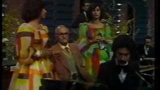 Shohreh & Leila Forouhar - Ye Poole Khoroos