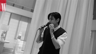 اجرای آهنگ Friends از تهیونگ (BTS)♡♡