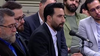 شعر خوانی علی سلیمیان برای غزه در محضر رهبری