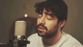 می‌بوسمت:))کپشن