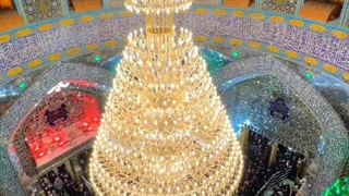 قرمز شدن چراغ های حرم مطهر حضرت علی (ع) در صبح شهادت ایشان