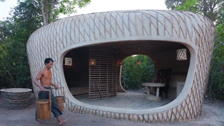 فرایند ساخت خانه گلی در طبیعت