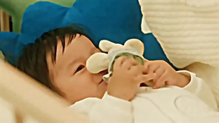 این کیتوچههه رو__واقعا دوست دارم بدونم باباش کیه..