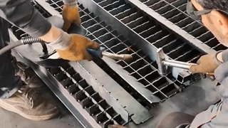 موبایل داک لولر یا رمپ بارگیری ایگا