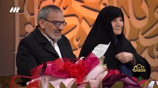 حضور حاجیه خانم سجادی و همسرشان آقای سنگسری و دکتر عزیزی در برنامه محفل 1403