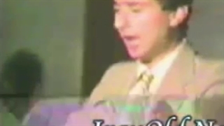 ویولن استاد سیاوش زندگانی فقید منزل انوشیروان روحانی آواز لیلا فروهر، رقص آتیلا پسیانی فقید، تهران ۱۳۵۸