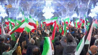 رجزخوانی حماسی حسین طاهری در حرم مطهر رضوی