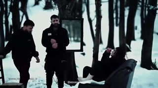 آهنگ سقوط با صدای محمد امیری و رامین تجنگی