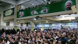 بخشی از همخوانی معلمان در حضور رهبری