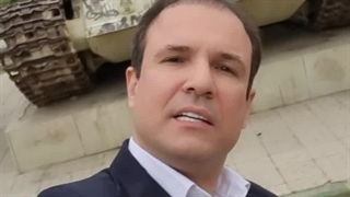 ویدیو کلیپ هیچ از مولانا ، قطعه شعری بسیار پر معنی در وصف زندگی ما در دنیای فانی از مولانا