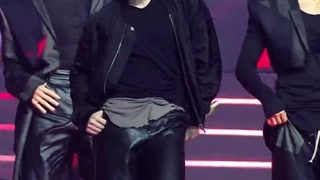 فن‌کم ووزی (SEVENTEEN) با آهنگ MAESTRO در MCD (درخواستی)