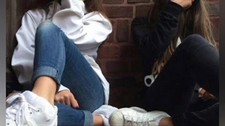 درباره ی ساخت این کلیپ و نوع درست کردنش کمک میخوای؟ سوالت رو تو نظر ها بنویس و بعدش که جواب رو گرفتی لطفا حمایت و دنبال کن.