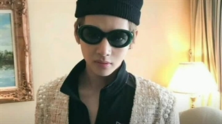 فارسی حرف زدن بی تی اس