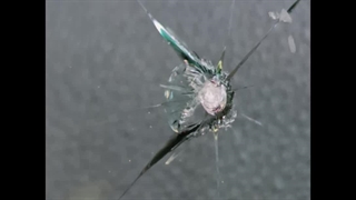 ترمیم شیشه کرج ، 09028778882