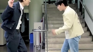 ❤️’ZicO & D.O⁦(⁠ ⁠ꈍ⁠ᴗ⁠ꈍ⁠)⁩ ❤️ MV: ZICO (지코) ‘SPOT! (feat. JENNIE) (⁠◔⁠‿⁠◔⁠)⁩