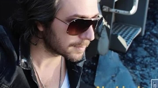 از منصور اهنگ زندگی چیست