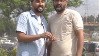 نمایی دیگر از حضور ساندیسخورها در سیل مشهد!