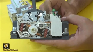 اجزای تشکیل دهنده بریکر کامپکت یا کلید اتوماتیک - بررسی تعاریف و استانداردها