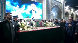 وداع با پیکر شهید حسین امیر عبداللهیان در حرم مطهر رضوی