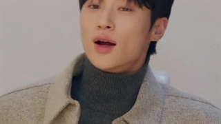 ولی ببینید به کحا رسیدیم که سونجه محبوب دلها میگه مجانی بازی میکنم^^^^دونده دوست داشتنی