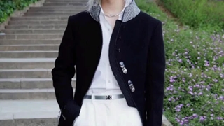 منتشرشده از فلیکس در ایونت برند Louis vuittton در بارسلونا