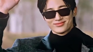 یچی حقی دیدم گزاشتم (آیدی پیجی که این ادیت قشتگ رو زده تو کپشنه)