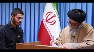 ارتباط امام جمعه شهید آیت الله دکتر سید محمدعلی آل هاشم با مردم - تبریز کلینیک مو