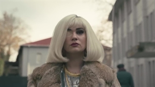 موزیک ویدیو فرح زینب عبدالله Farah_Zeynep_Abdullah_-_Bana_Neler_Vadettin(1080p)