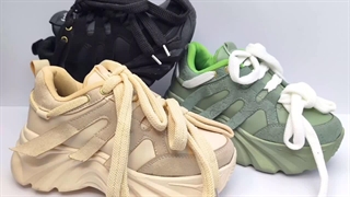 کتونی دخترانه لژدار در کرج تهران