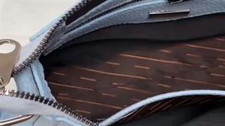 کیف زنانه  قایقی دوشی سایت لی لی بگ