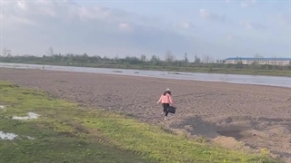 وقتی به دوس دخترت میگی یکم میری اونور