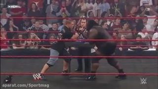 مچ اندازی مارک هنری علیه جان سینا