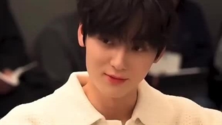 اونطوری نگام نکن! +چطوری؟:))))):دروغگوی دوست داشتنی من: