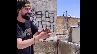 جای پرنده تو آسمونه!