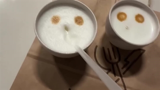 تو کافه وقتی حوصلم سر میره خخخ