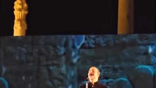 گریه چیه؟نه اصن:)) چرا نبودم اونجا اخه:)