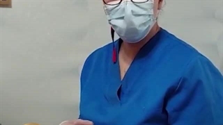 فیلم تزریق ژل لب در کلینیک دکتر لیلی هاشمی